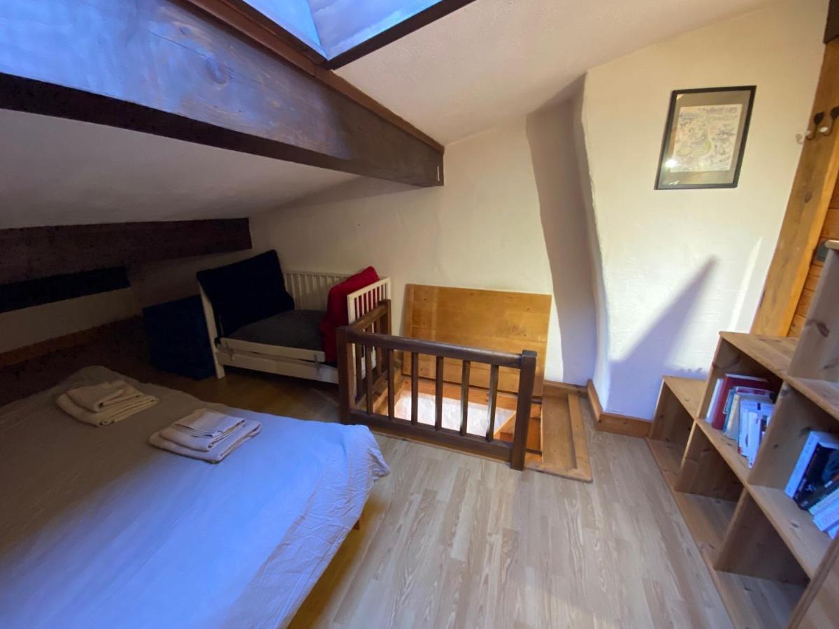 Appartement Cosy Au Pied Du Mtblanc Chamonix Exterior photo